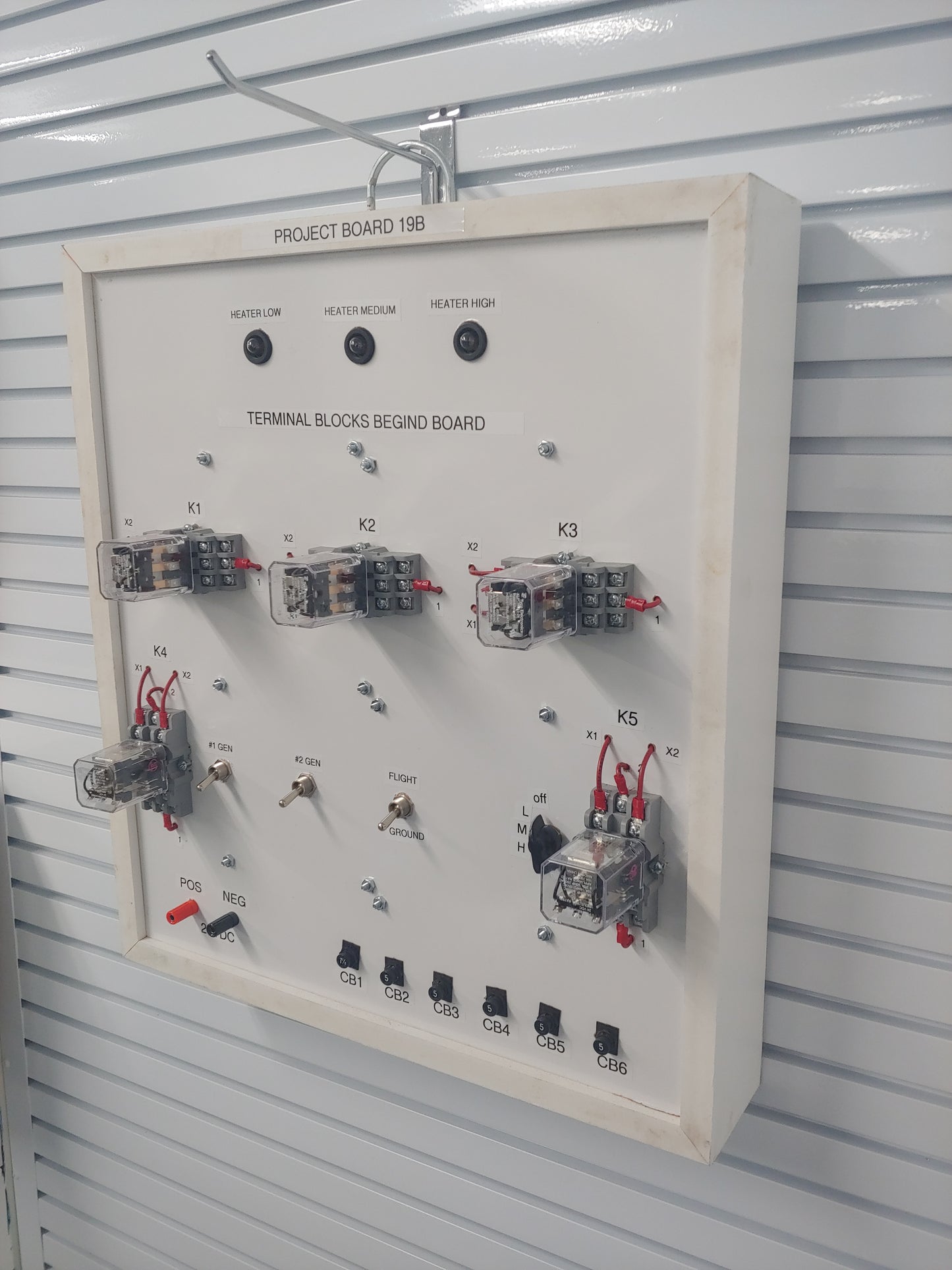 Board 17 - WR Cabin Heating System (with rotary switch)
